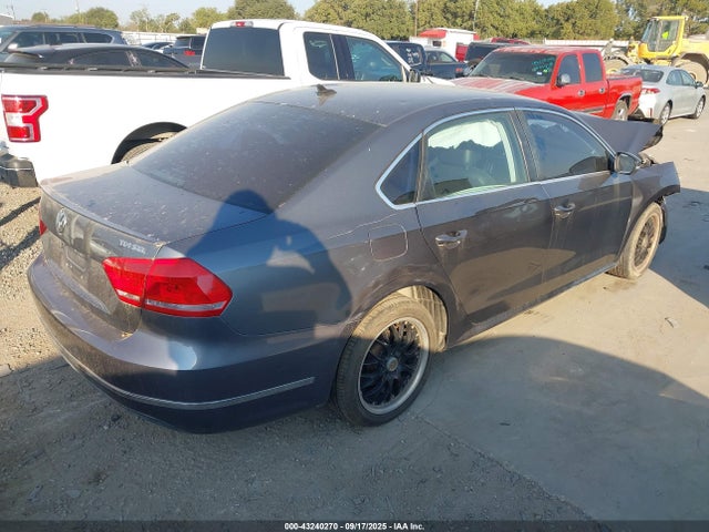 Volkswagen 2014 2014 1VWCN7A39EC083463 Image 4