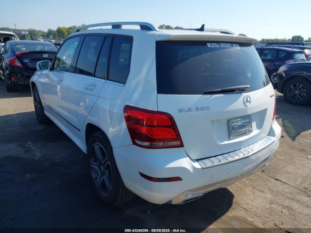 2015 MERCEDES-BENZ GLK 250 BLUETEC WDCGG0EB6FG428654 Photo 2