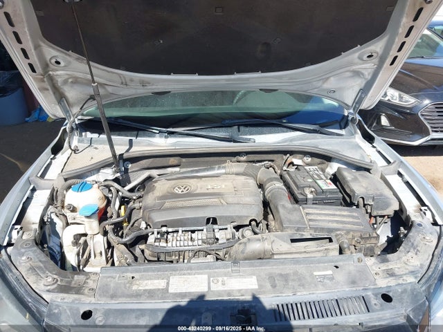 Volkswagen Passat 2015 1VWAT7A39FC021611 Image 10