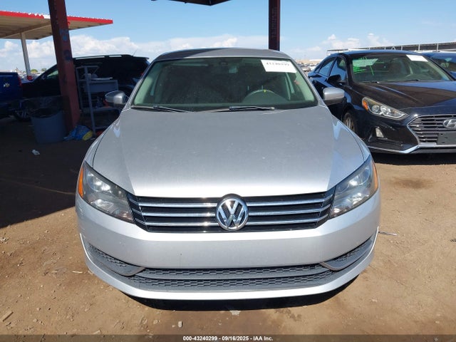 Volkswagen Passat 2015 1VWAT7A39FC021611 Image 12