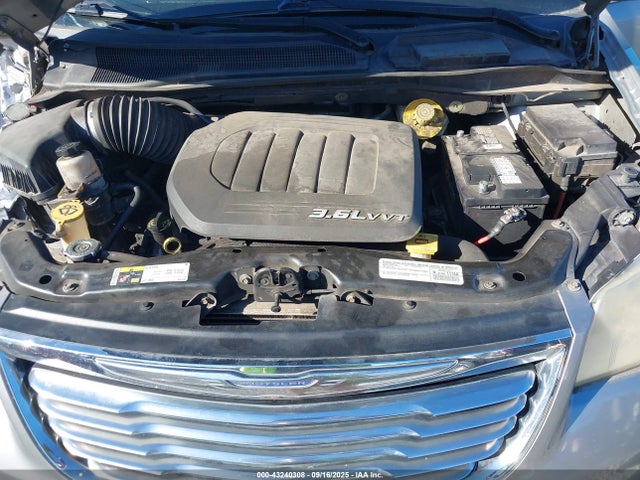 2C4RC1BG9FR561214 Chrysler 2015