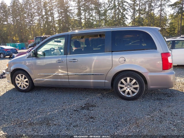 2C4RC1BG9FR561214 Chrysler 2015