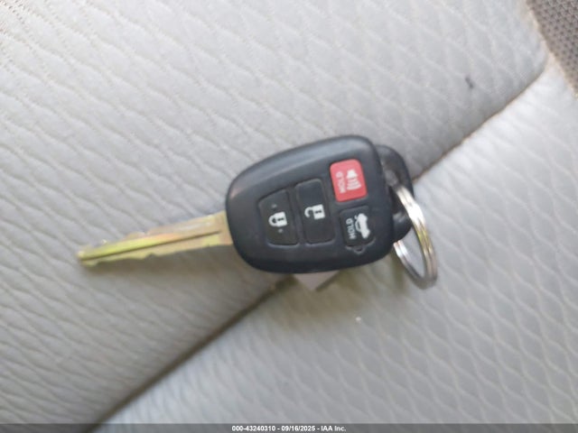 Aukcja sprzedaży 2019 Toyota Corolla Le, vin: 5YFBURHE2KP912459, numer aukcji: 43240310