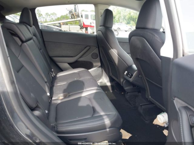 2025 TESLA MODEL Y 7SAYGAEE2SF218134 Photo 7