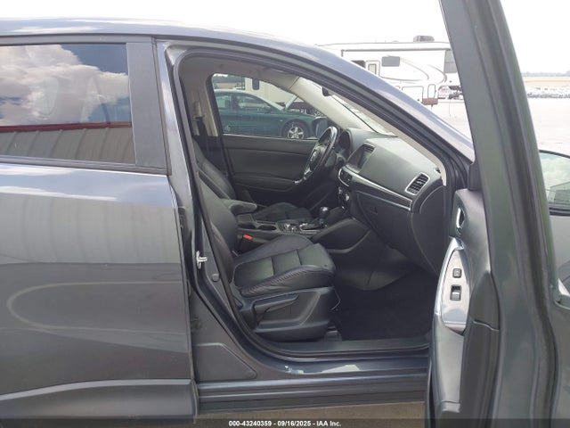 JM3KE4DY9G0784617 Mazda py