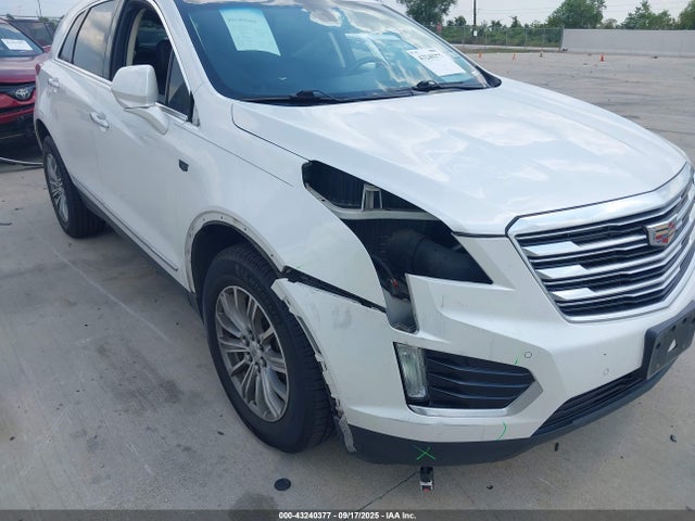 2018 CADILLAC XT5 1GYKNCRS5JZ106502 Photo 5