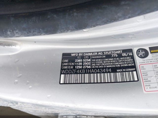 2017 Mercedes-benz E 300 4matic მანქანა იყიდება აუქციონზე, vin: WDDZF4KB1HA043494, აუქციონის ნომერი: 43240414