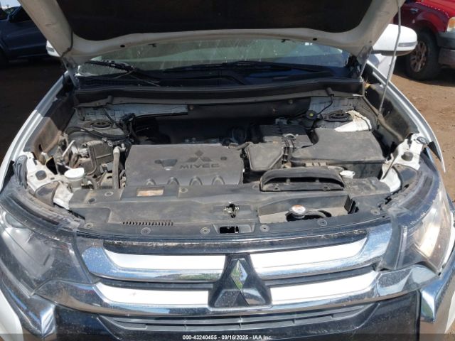 2018 MITSUBISHI OUTLANDER JA4AD3A33JZ040194 Photo 9