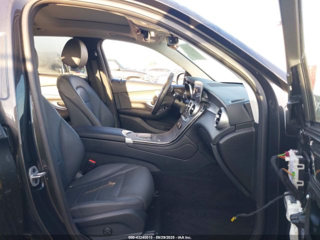2022 MERCEDES-BENZ GLC 300 W1N0G8EB8NV399960 Photo 4