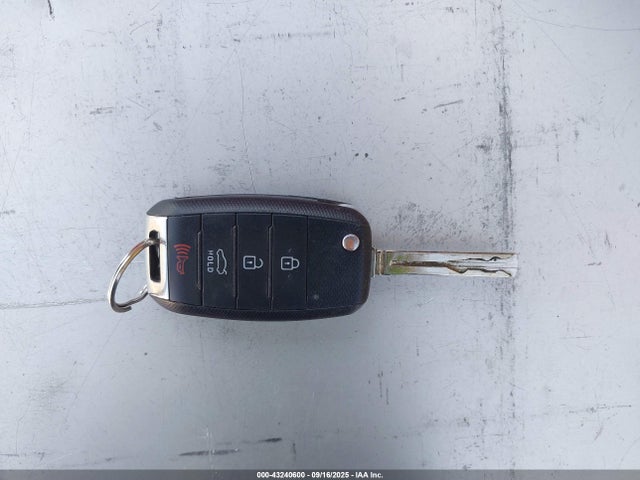 KIA gamma 2016 KNADM4A38G6564845 Image 11