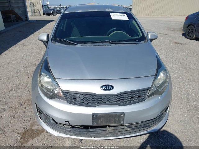 KIA gamma 2016 KNADM4A38G6564845 Image 12