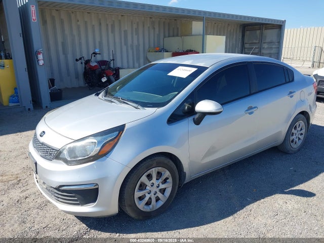 KIA gamma 2016 KNADM4A38G6564845 Image 2