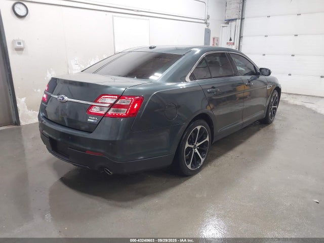 1FAHP2H80GG144739 Ford 2016