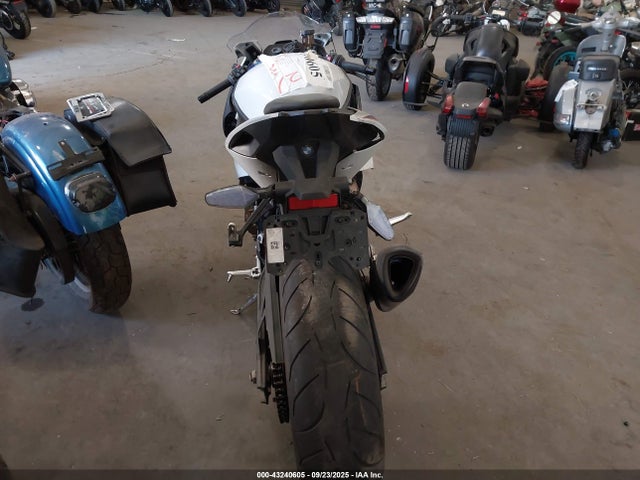 WB10E230XN6F51159 BMW S 1000 Rr