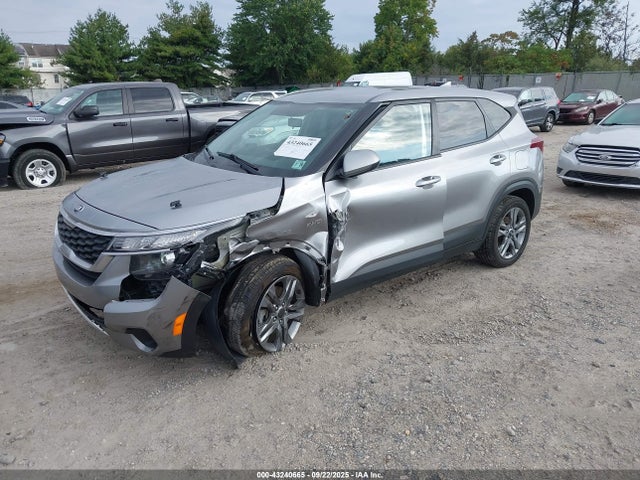 Продажа на аукционе авто 2021 Kia Seltos Lx, vin: KNDEPCAA1M7162517, номер лота: 43240665