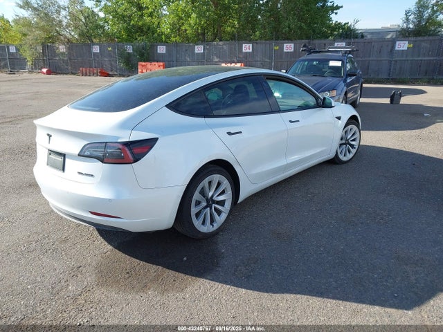 2022 TESLA MODEL 3 5YJ3E1EB3NF132743 Photo 3