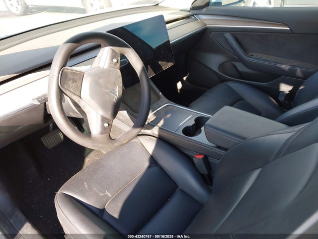2022 TESLA MODEL 3 5YJ3E1EB3NF132743 Photo 4