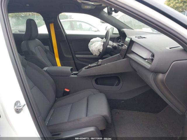2024 POLESTAR 2 YSMFG3KA9RL218953 Photo 4