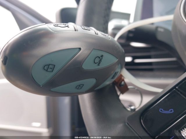 2023 HYUNDAI IONIQ 6 KMHM54AA9PA021995 Photo 10