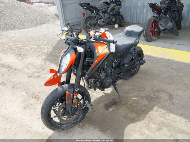2022 KTM 890 VBKTU9409NM829597 Photo 1