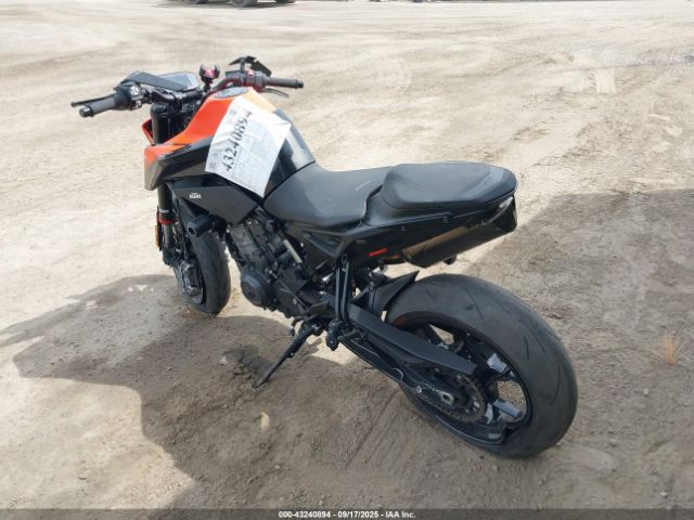 2022 KTM 890 VBKTU9409NM829597 Photo 2