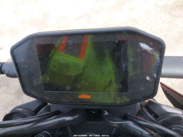 2022 KTM 890 VBKTU9409NM829597 Photo 6