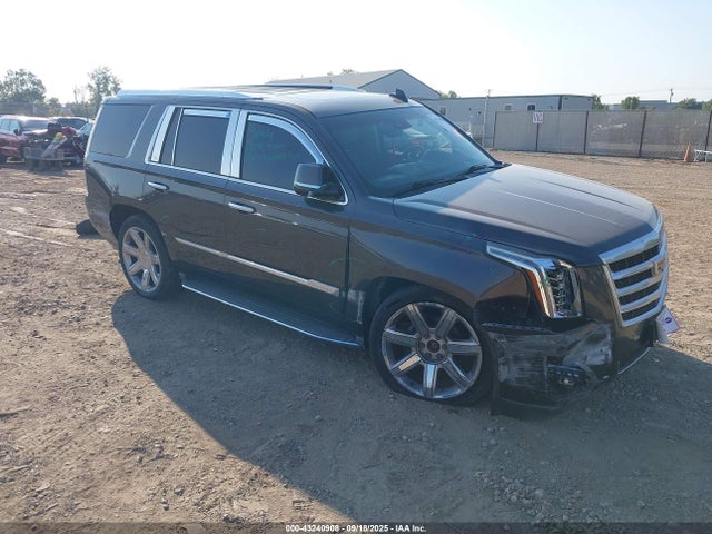 2015 CADILLAC ESCALADE 1GYS4MKJ7FR630669 Photo 0