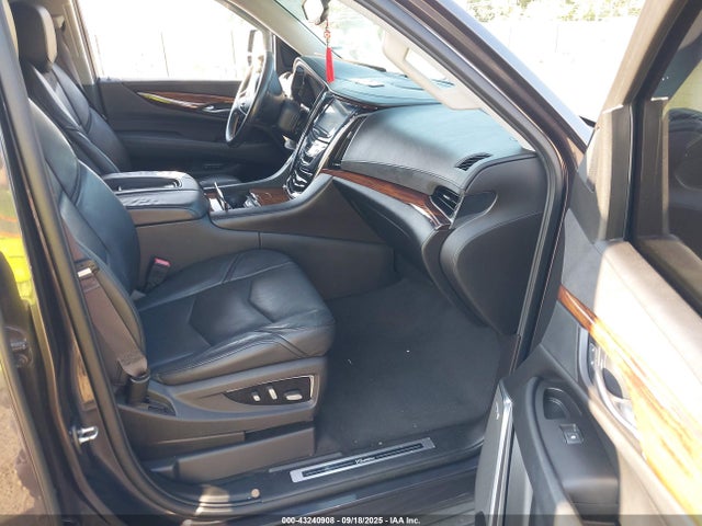 2015 CADILLAC ESCALADE 1GYS4MKJ7FR630669 Photo 4
