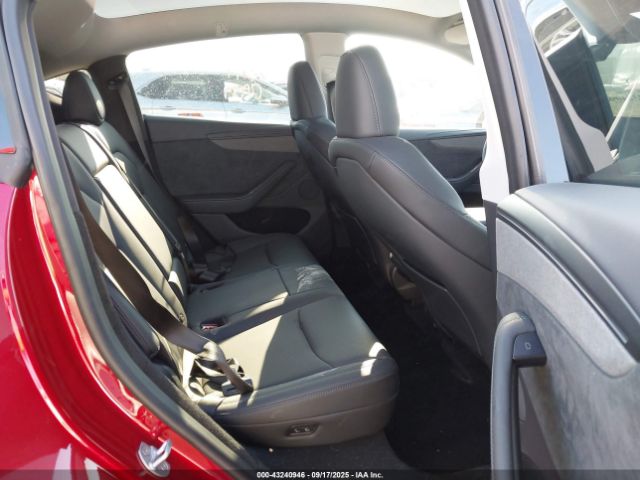 2026 TESLA MODEL Y 7SAYGDED6TA431143 Photo 7