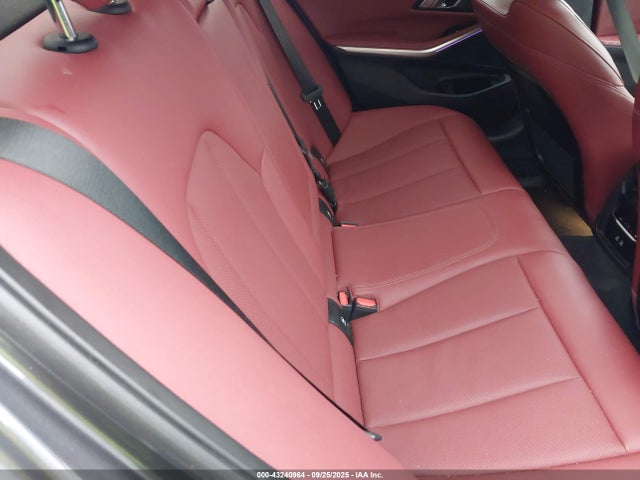 2022 BMW 330I 3MW5R1J05N8C46584 Photo 7