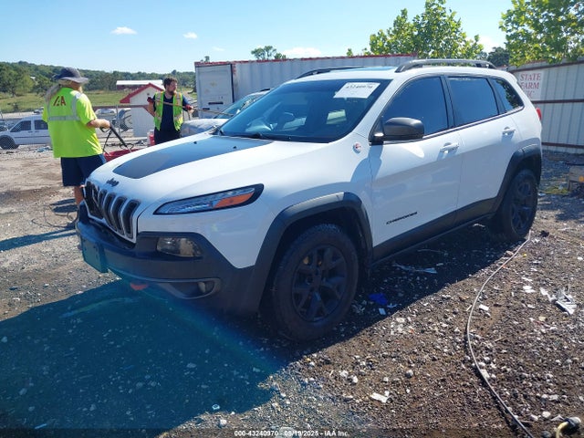 Jeep Cherokee 2016 1C4PJMBB6GW180190 Image 2