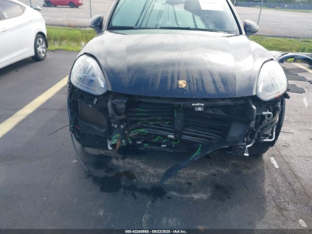 2017 PORSCHE CAYENNE E-HYBRID WP1AE2A29HLA75399 Photo 5