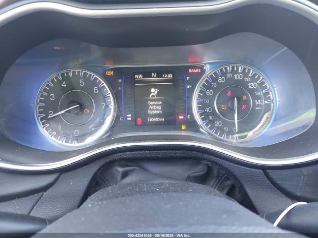 Chrysler 200 Limited 2015 1C3CCCAB6FN638095 Image 7