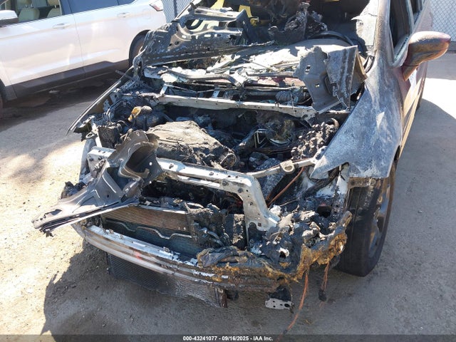 2C4RC1EG3KR588012 Chrysler 2019