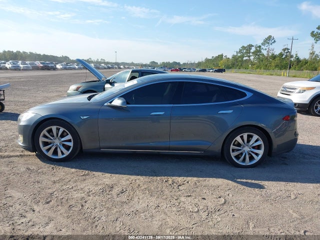 Продаж на аукціоні авто 2013 Tesla Model S, vin: 5YJSA1DN9DFP25296, номер лоту: 43241129