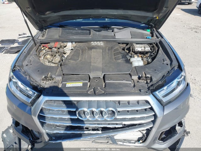 2017 AUDI Q7 WA1LAAF71HD054054 Photo 9