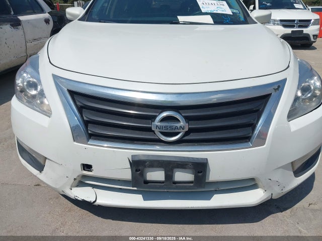 1N4AL3AP7FN345245 Nissan 2015