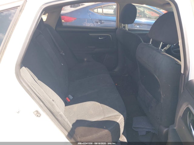 1N4AL3AP7FN345245 Nissan 2015
