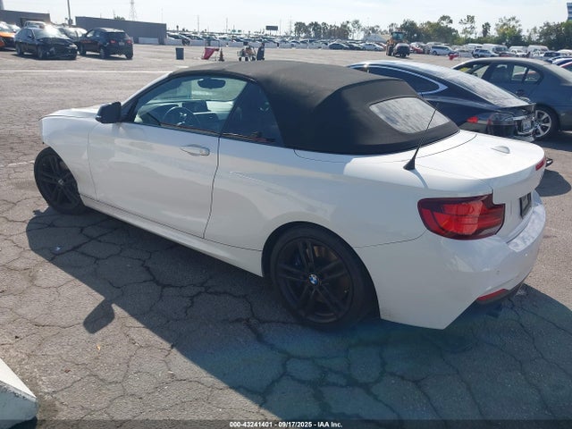 BMW M240i 2020 WBA2N1C03L7E02313 Image 3