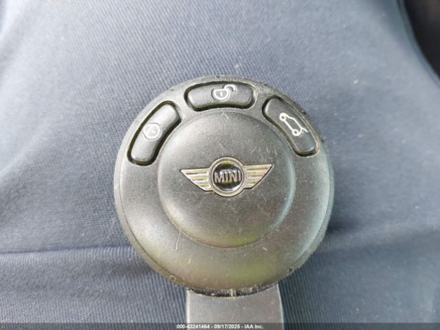 2012 MINI COOPER WMWSU3C54CT259824 Photo 10