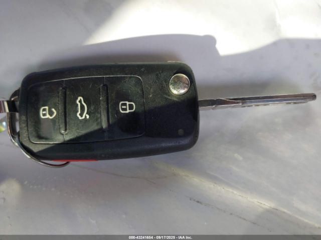 2017 VOLKSWAGEN PASSAT 1VWDT7A39HC066841 Photo 10