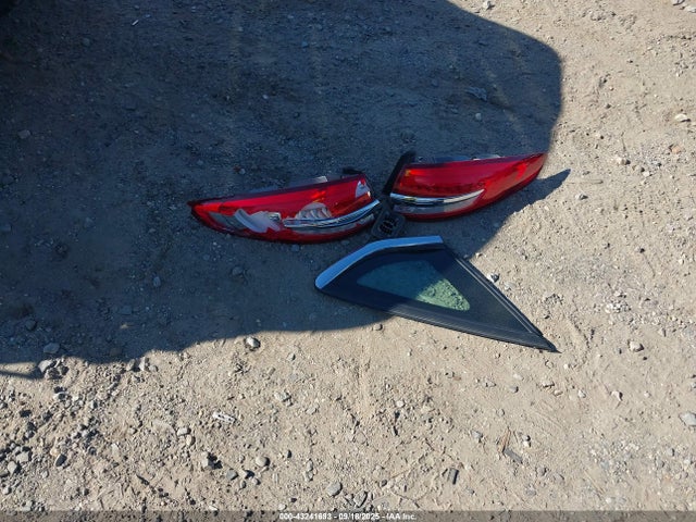 Ford 2.0l 4v atk hev 2018 3FA6P0LU0JR272639 Image 12
