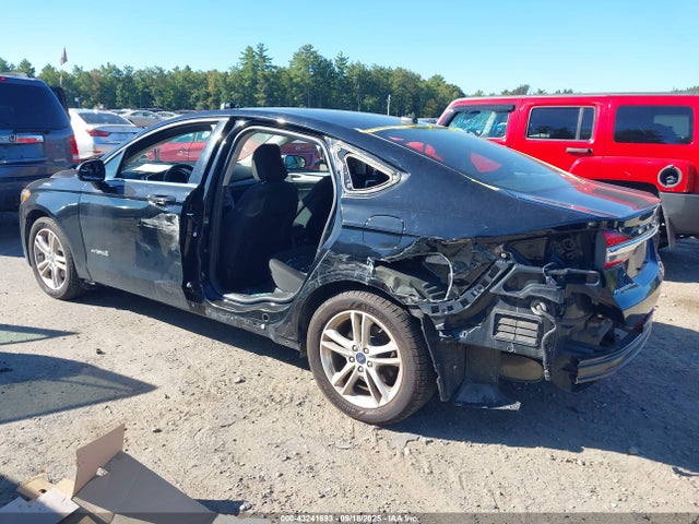 Ford 2.0l 4v atk hev 2018 3FA6P0LU0JR272639 Image 3