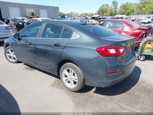 1G1BE5SMXJ7110868 Chevrolet Cruze Lt Auto