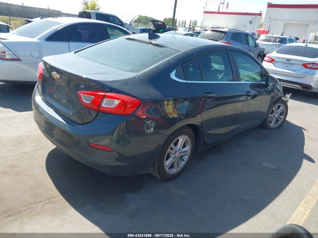 1G1BE5SMXJ7110868 Chevrolet Cruze Lt Auto