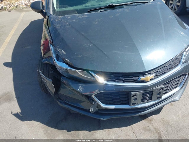 1G1BE5SMXJ7110868 Chevrolet Cruze Lt Auto