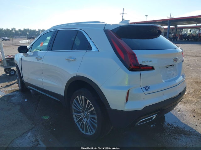 2024 CADILLAC XT4 1GYFZCR47RF101029 Photo 2