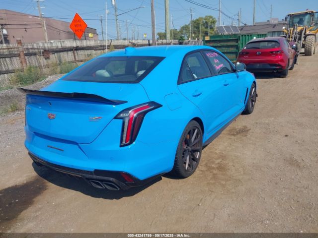 2022 CADILLAC CT4-V 1G6D75RP3N0410019 Photo 3