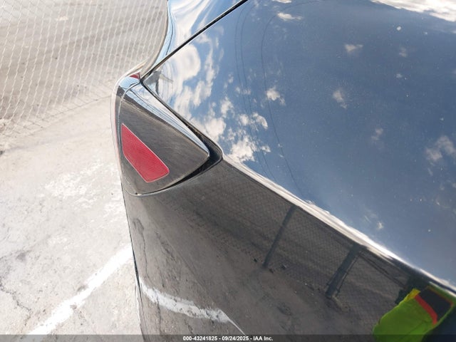 7SAYGDEDXSF282401 Tesla 2025
