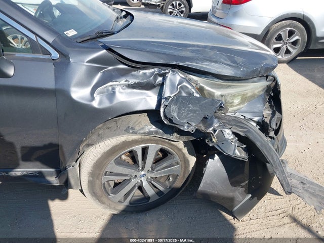 2018 SUBARU OUTBACK 4S4BSANC1J3378545 Photo 5